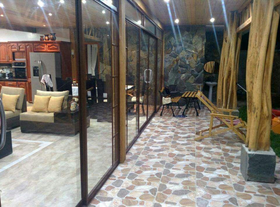 La Casa De La Abuela Villa Sucua Exteriör bild