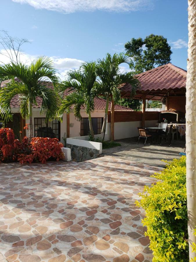 La Casa De La Abuela Villa Sucua Exteriör bild
